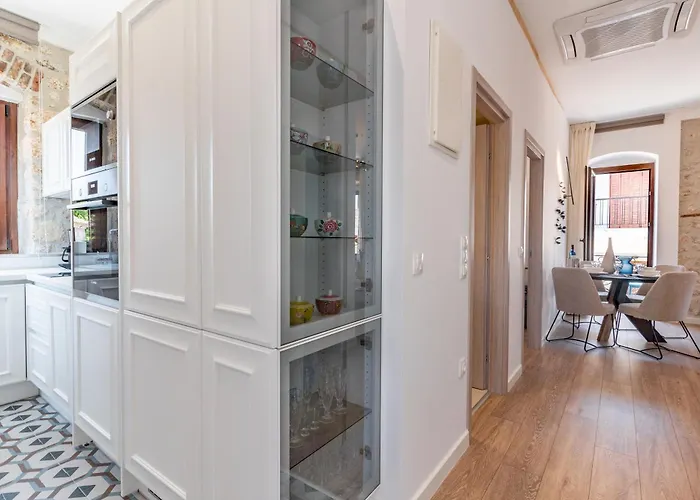 Ikia Katsani Вилла