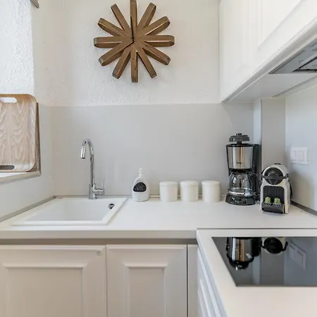 Ikia Katsani Vila Afytos