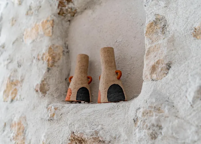 Ikia Katsani * אפיטוס